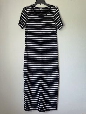 Old Navy Striped Short Sleeve Black & White Maxi Dress size S